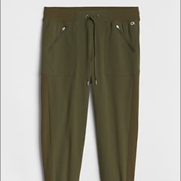 GAP Pants - Army Green Gap Slouch Pants